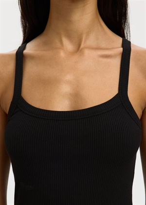 Celica Anna strap tank top Sort Selected Femme 